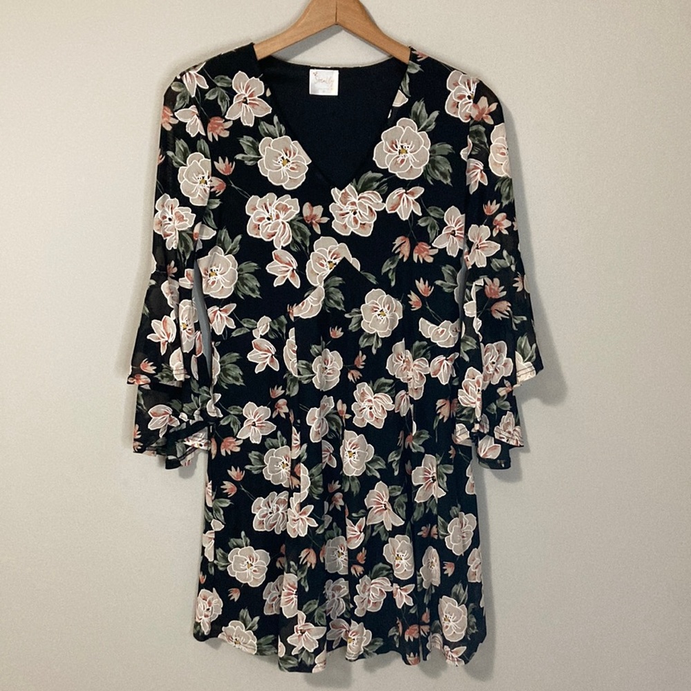 Siren Lily Floral Flowy Dress, Size Medium, Easter Spring black and pink